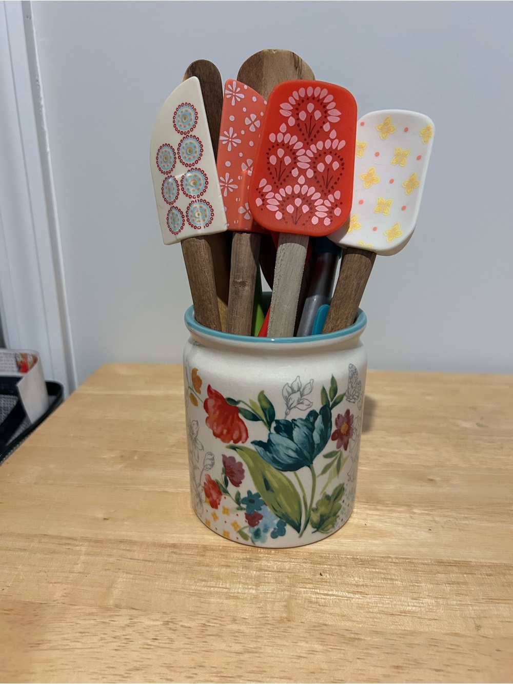 Floral Utensil Crock with Colorful Silicone Spatulas PW blooming bouquet